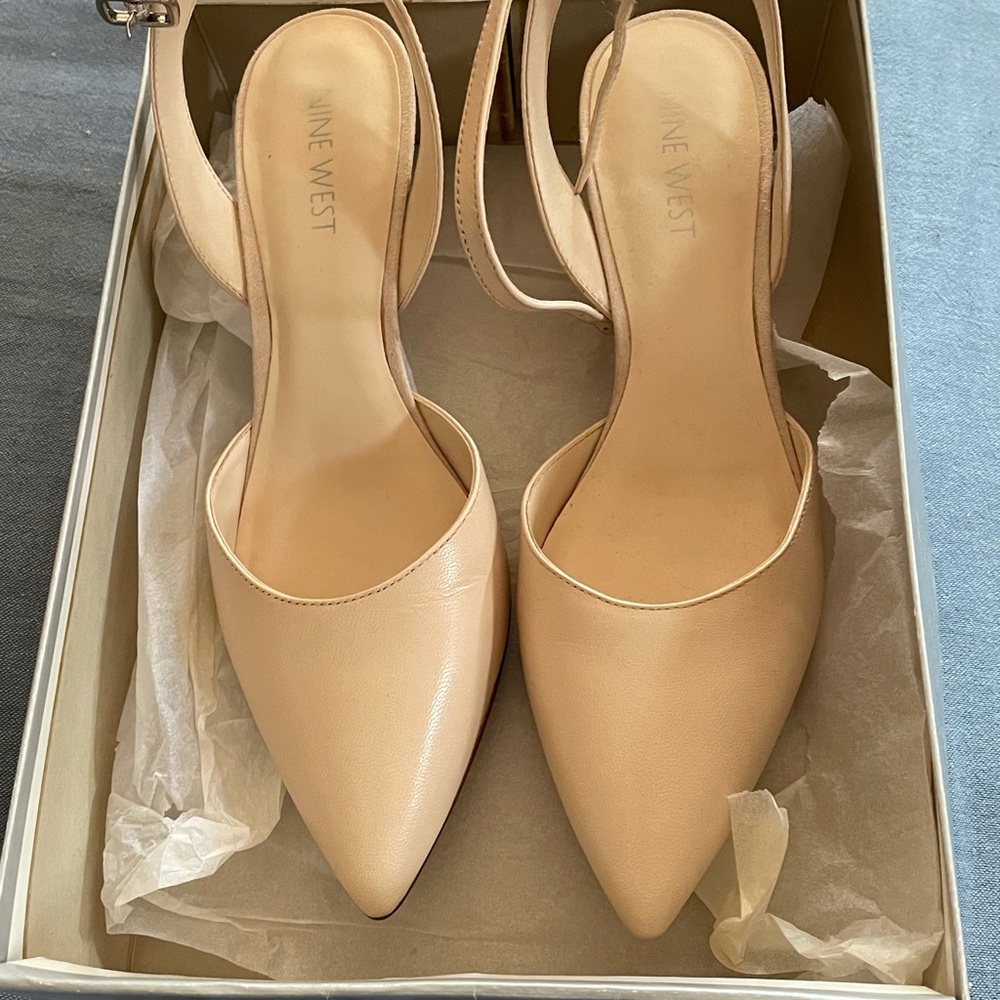 Tab heels, new, size 5 1/2